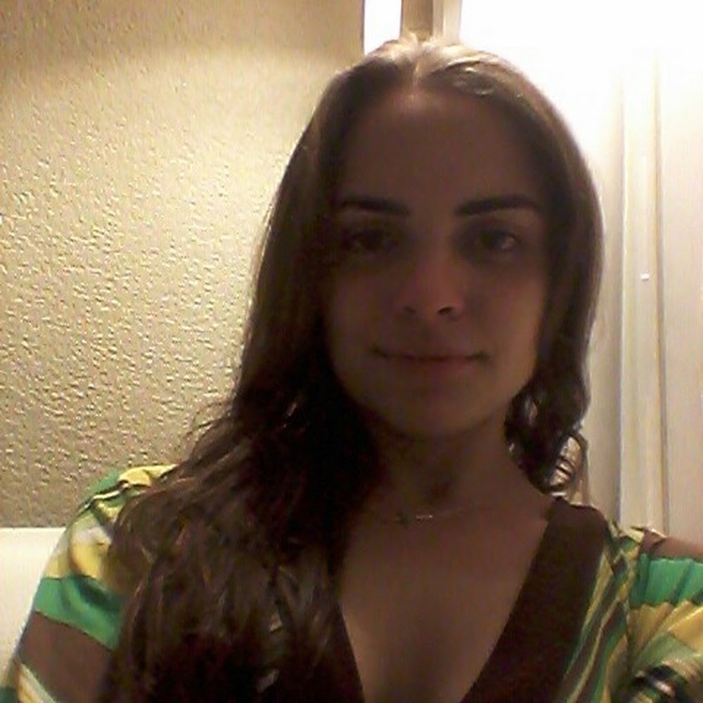 Meet your Posher, Esther